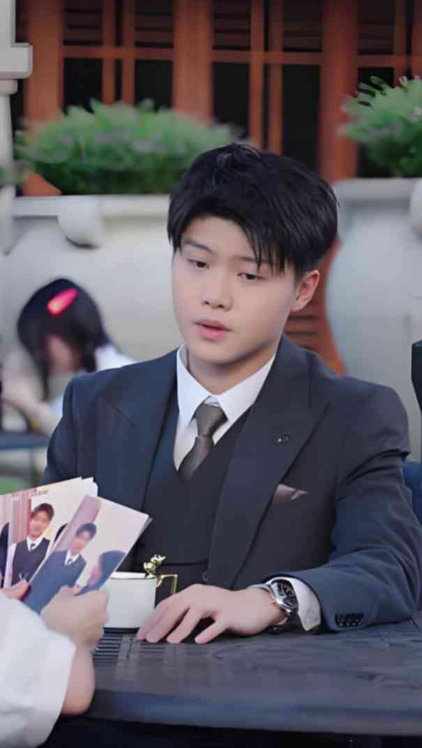 《契约甜妻尹总他超爱》免费高清无广告在线播放|短剧·中国大陆·2025